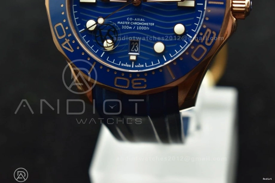 Best Seamaster Ceramic A8800 Blue VSF RG Diver 300M 1:1 Bracelet Blue On SS Dial SS Edition 1217